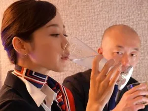 Cô gái điếm mà tôi thuê lại là người mà tôi tỏ tình thất bại