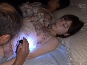 "Đừng bảo tôi nói 'Tôi là con đĩ' nhé!" Thanh niên Đài Trung X Người đẹp trung học và hồ sơ đầy đủ của bạn trai cô ấy... [Phần 2]